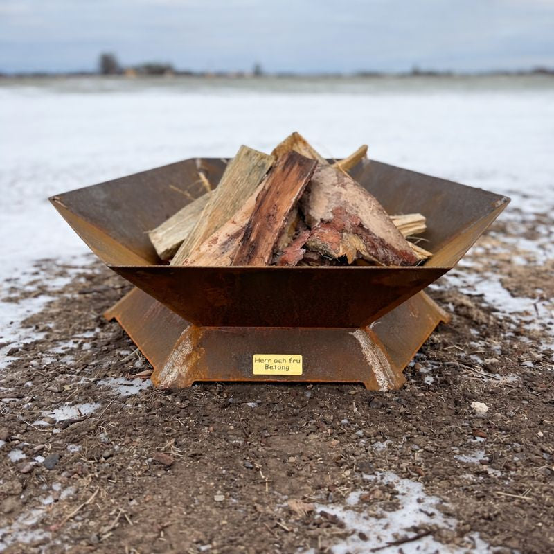 Hexagon eldkorg i cortenstål – 70 cm